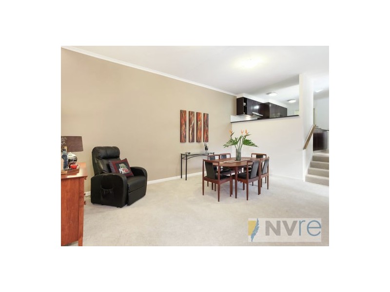18 Lewis Way, Newington NSW 2127