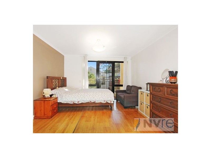 5 Davies Street, Newington NSW 2127