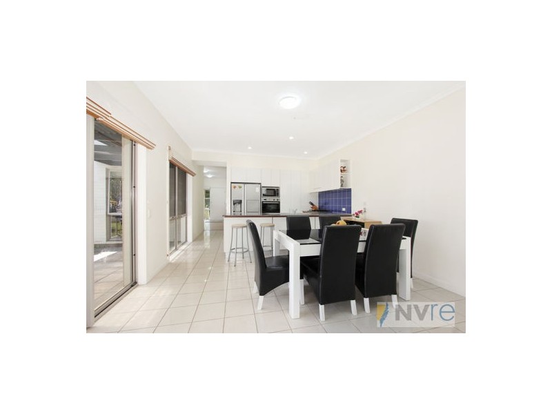 2 Curlew Avenue, Newington NSW 2127