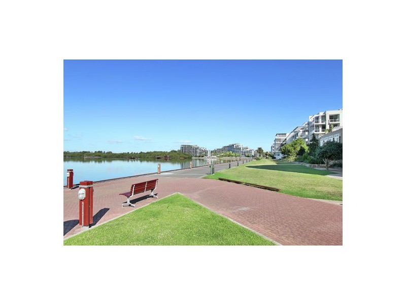 206/2 The Piazza, Wentworth Point NSW 2127