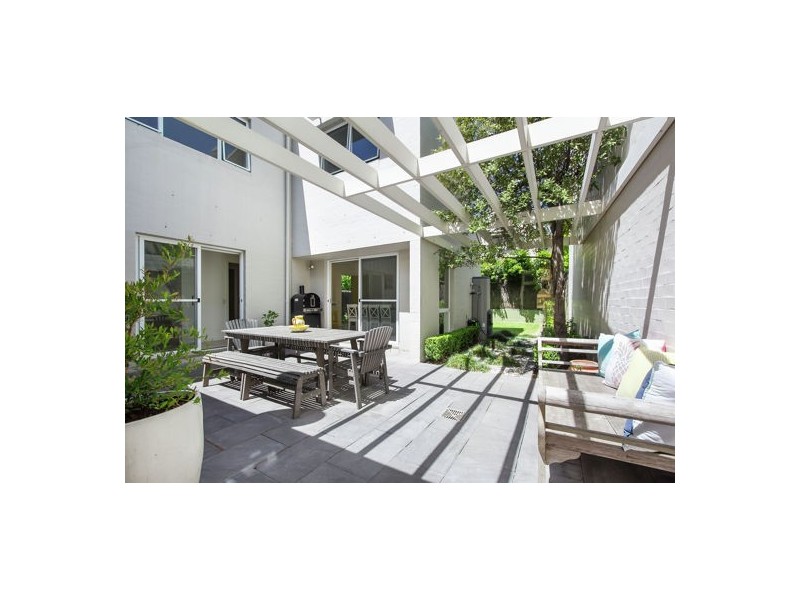 8 Mockridge Avenue, Newington NSW 2127