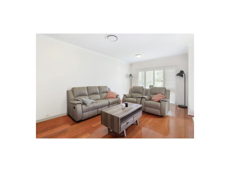 3 Egerszegi Avenue, Newington NSW 2127