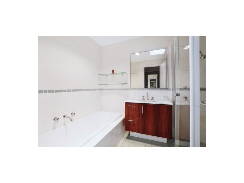 3 Egerszegi Avenue, Newington NSW 2127