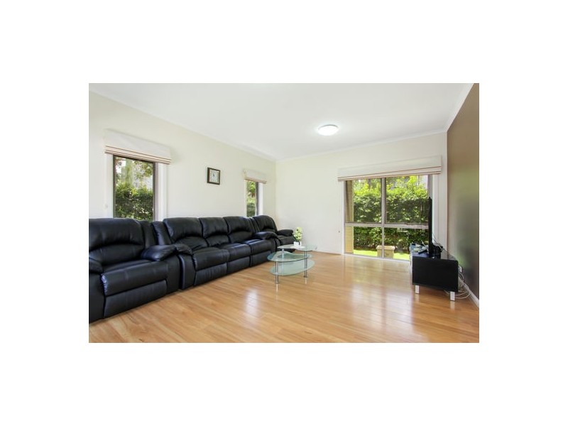 2 Curlew Avenue, Newington NSW 2127