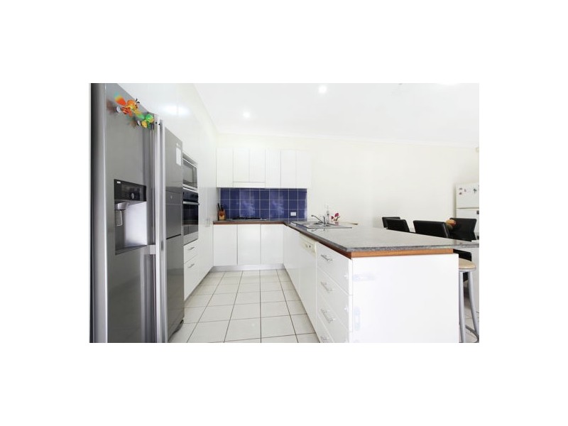 2 Curlew Avenue, Newington NSW 2127