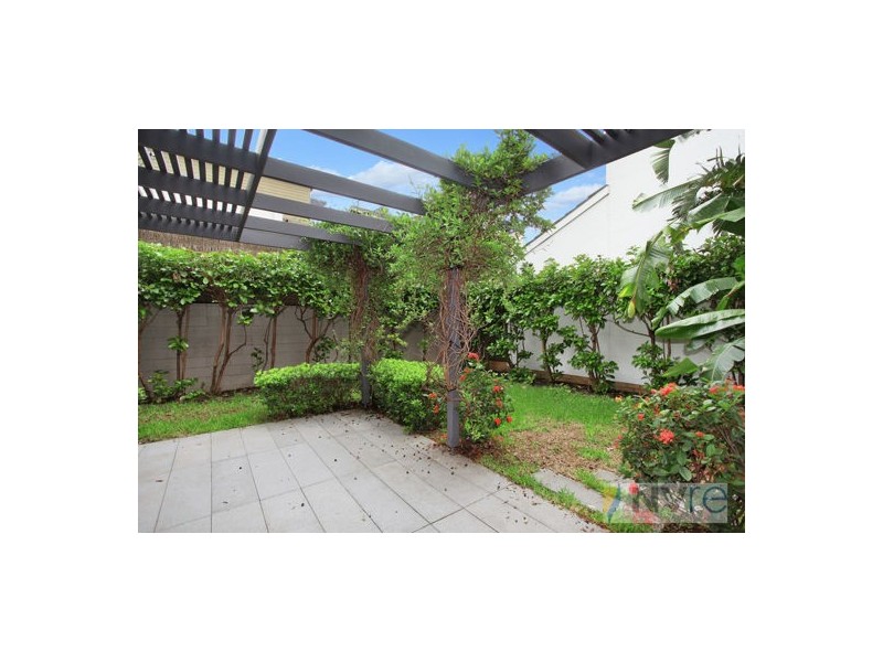 20 Tooth Avenue, Newington NSW 2127