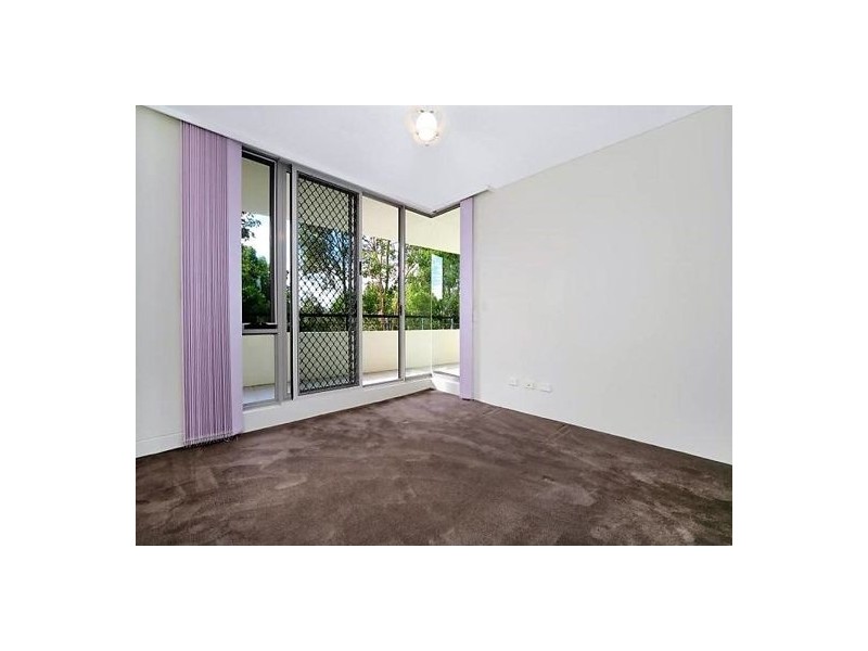 10/9 Blaxland Avenue, Newington NSW 2127