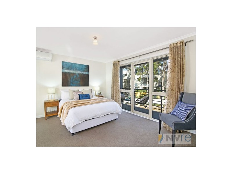 40 Blaxland Ave., Newington NSW 2127