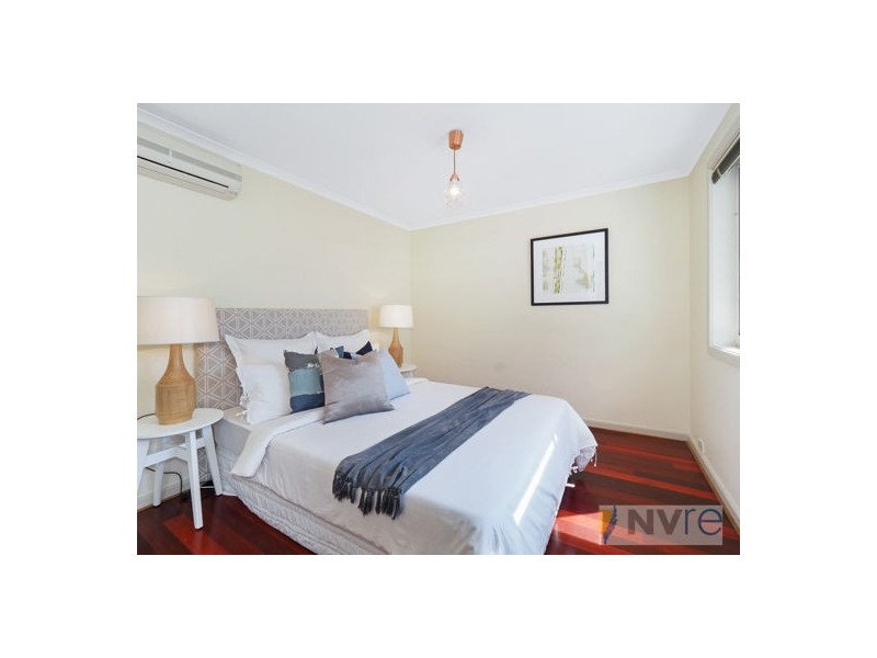 8 Comaneci Avenue, Newington NSW 2127