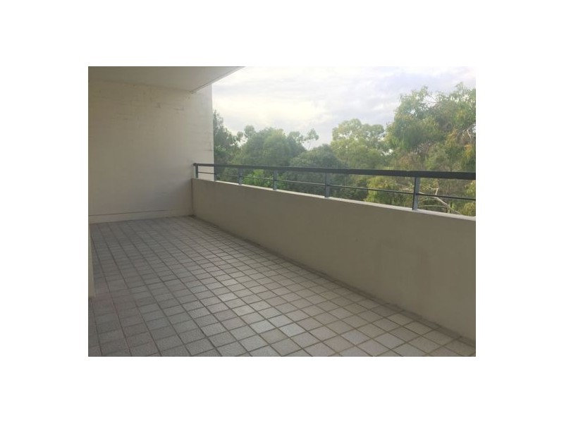 10/3 Heidelberg Avenue, Newington NSW 2127