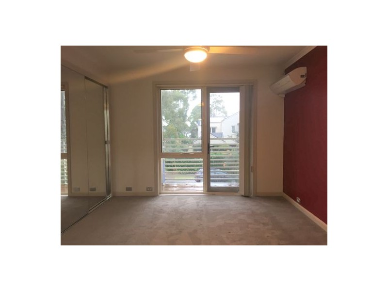 9 Zatopek Avenue, Newington NSW 2127