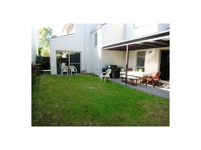 22 Blaxland Avenue, Newington NSW 2127