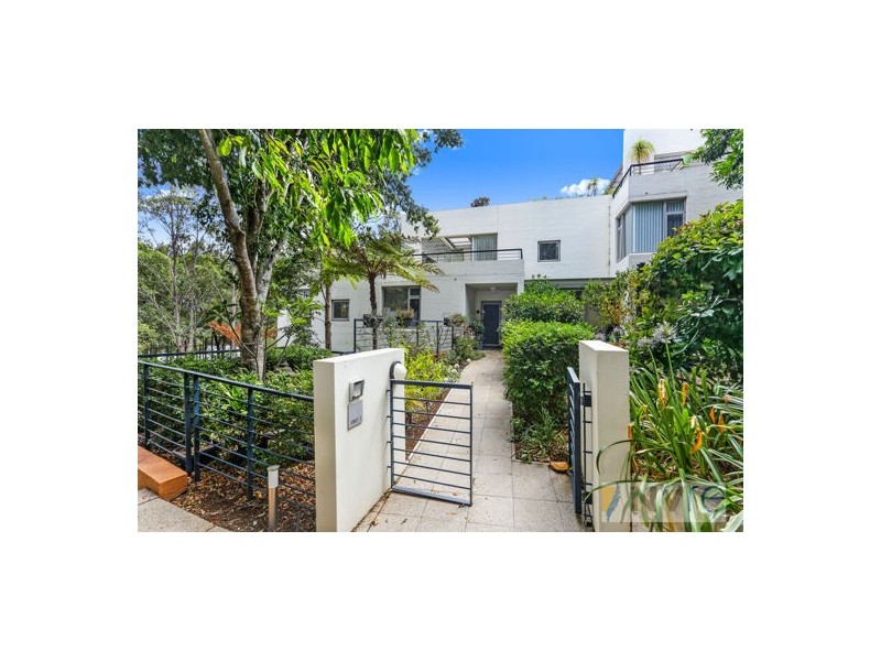 2/19 Blaxland Avenue, Newington NSW 2127