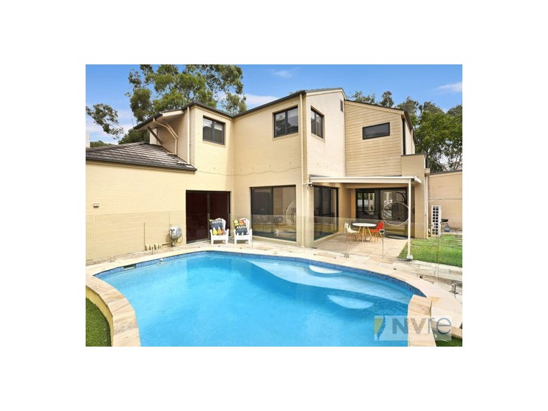 32 Blaxland Ave., Newington NSW 2127