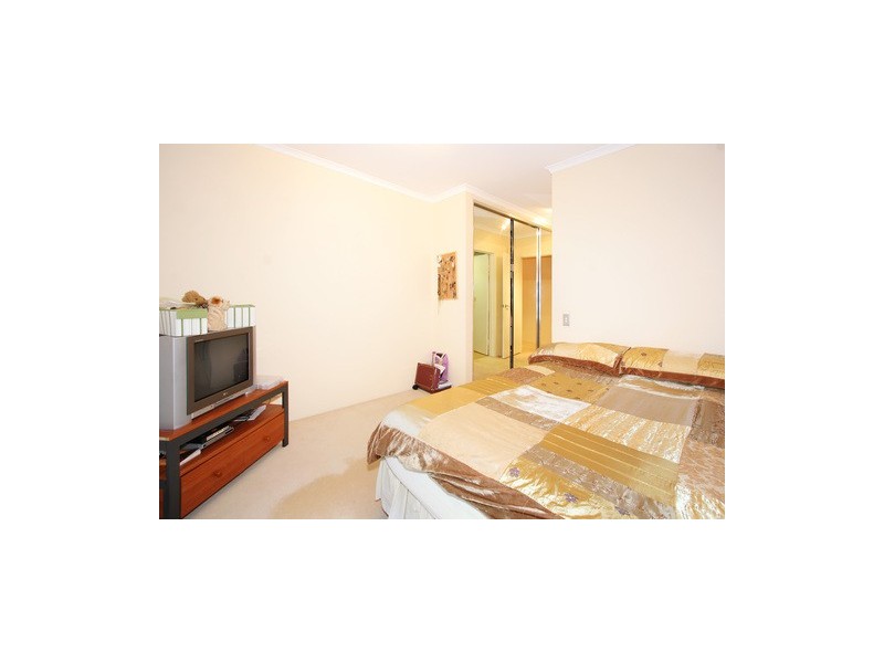 4/1 Nurmi Avenue, Newington NSW 2127