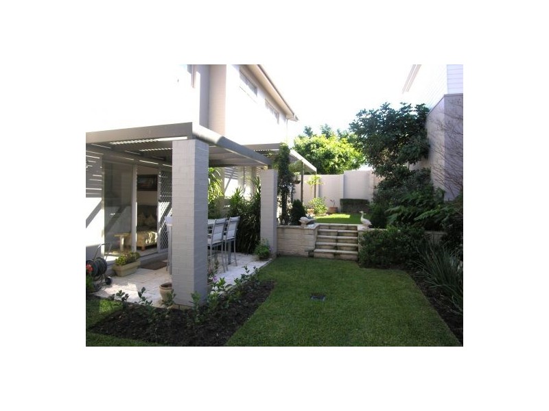 1 Roycroft Ave, Newington NSW 2127