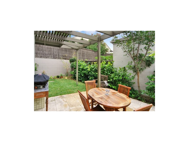 16 Joyner Avenue, Newington NSW 2127