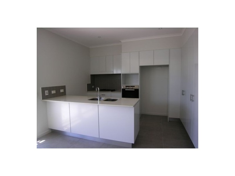 7 Henricks Avenue, Newington NSW 2127