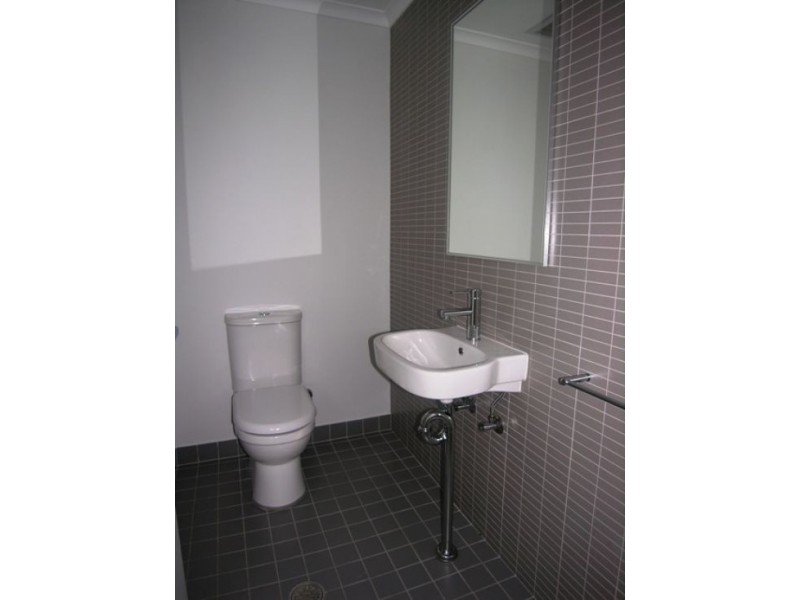 7 Henricks Avenue, Newington NSW 2127