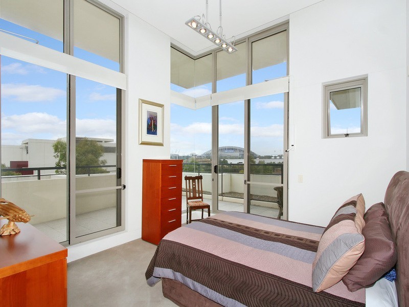 6/3  Owens Avenue, Newington NSW 2127