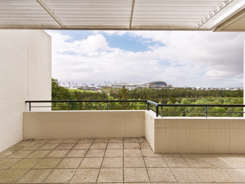 17/1 Heidelberg Avenue, Newington NSW 2127