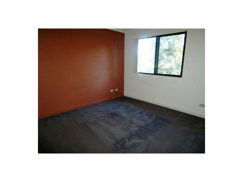 18/73-75 Deakin St, Silverwater NSW 2128