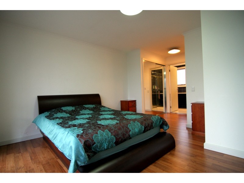 13 Theile Avenue, Newington NSW 2127