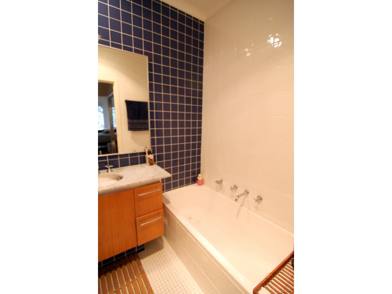 9 Kosmala Cl, Newington NSW 2127