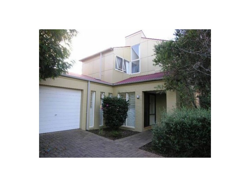 33 Cumberland Sq, Newington NSW 2127