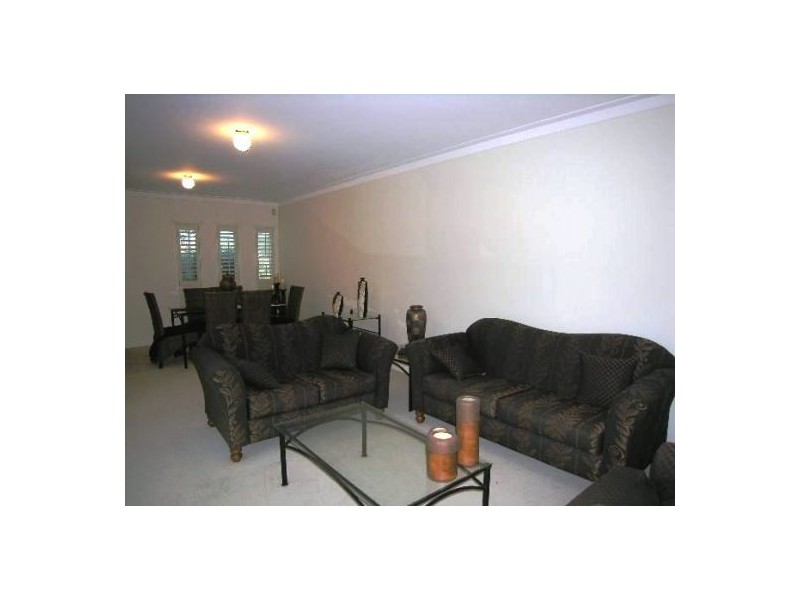 33 Cumberland Sq, Newington NSW 2127