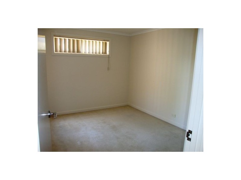 7 Cooper Avenue, Newington NSW 2127