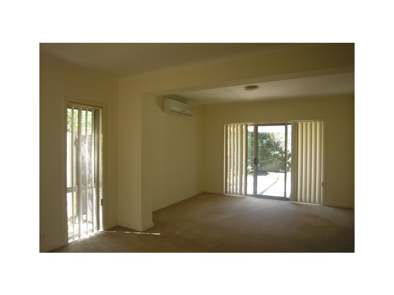 20 Sandpiper Crescent, Newington NSW 2127