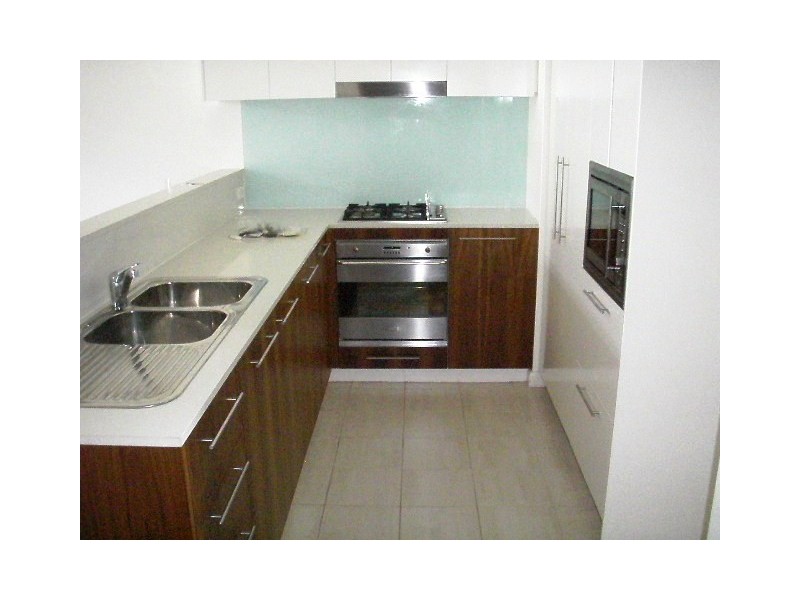 38 Rider Boulevarde, Rhodes NSW 2138