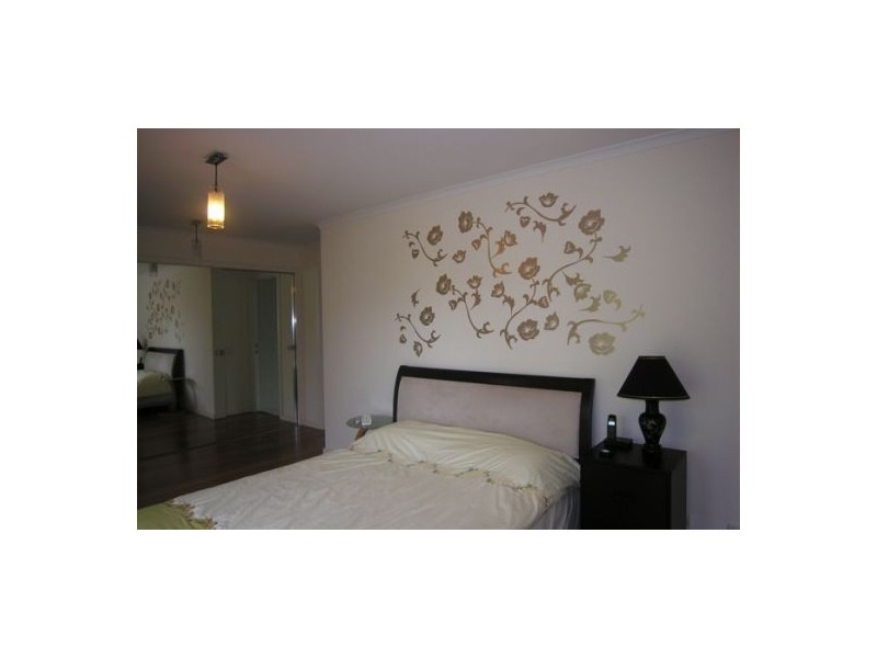 1 Curlew Avenue, Newington NSW 2127