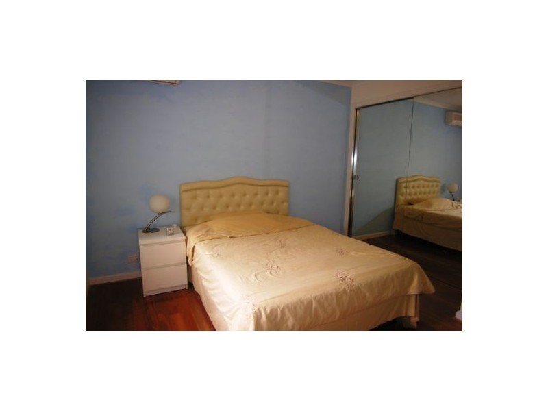 1 Curlew Avenue, Newington NSW 2127