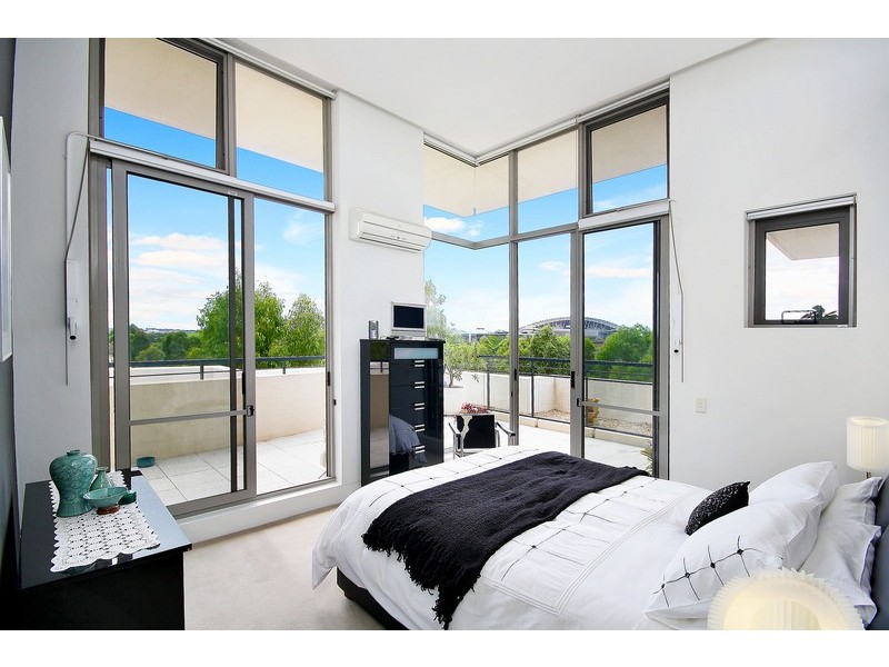 6/1  Owens Avenue, Newington NSW 2127