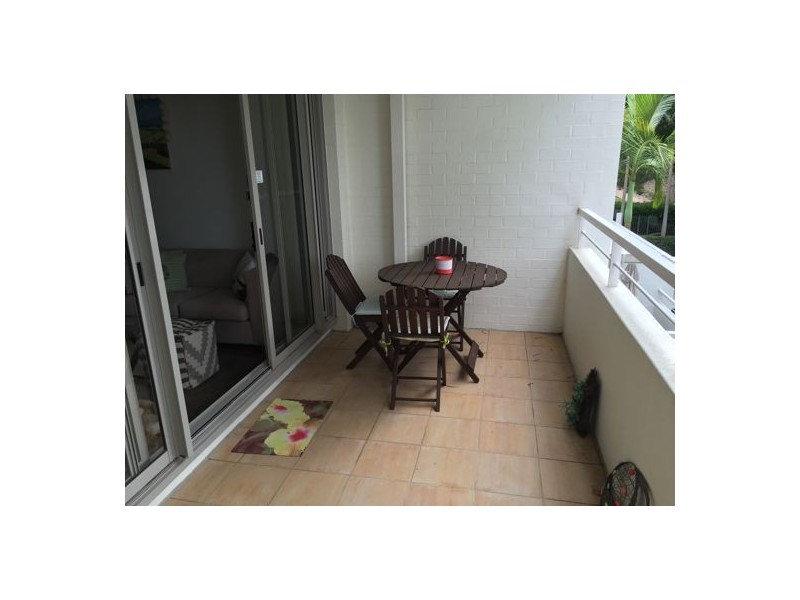 4/13 Blaxland Avenue, Newington NSW 2127