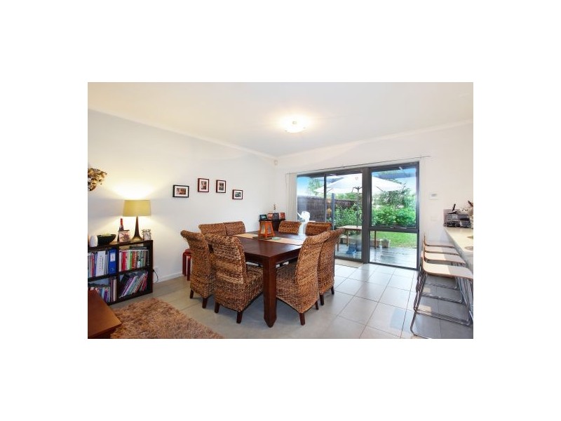 5 Henricks Avenue, Newington NSW 2127