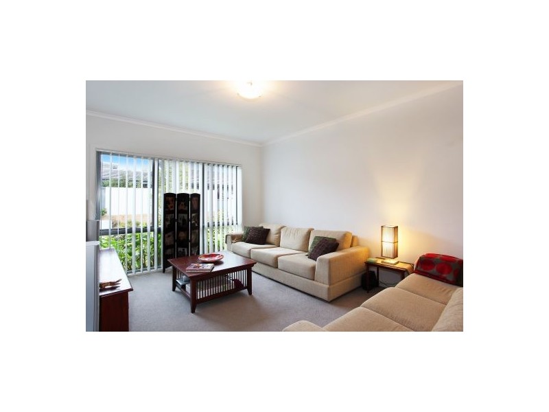 5 Henricks Avenue, Newington NSW 2127