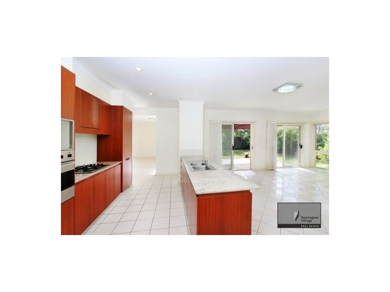 27 Lewis Way, Newington NSW 2127