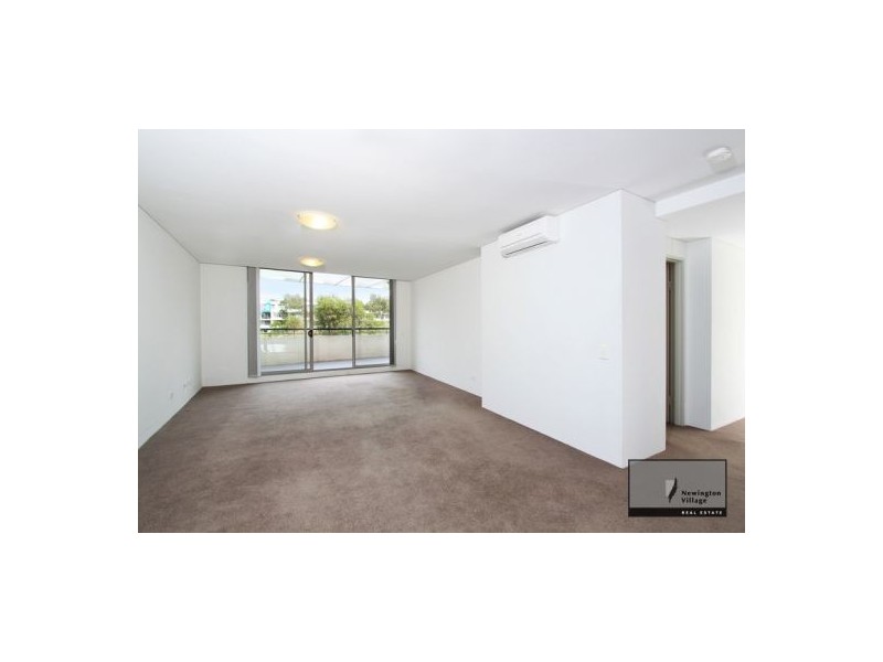 6/3  Sandpiper Crescent, Newington NSW 2127