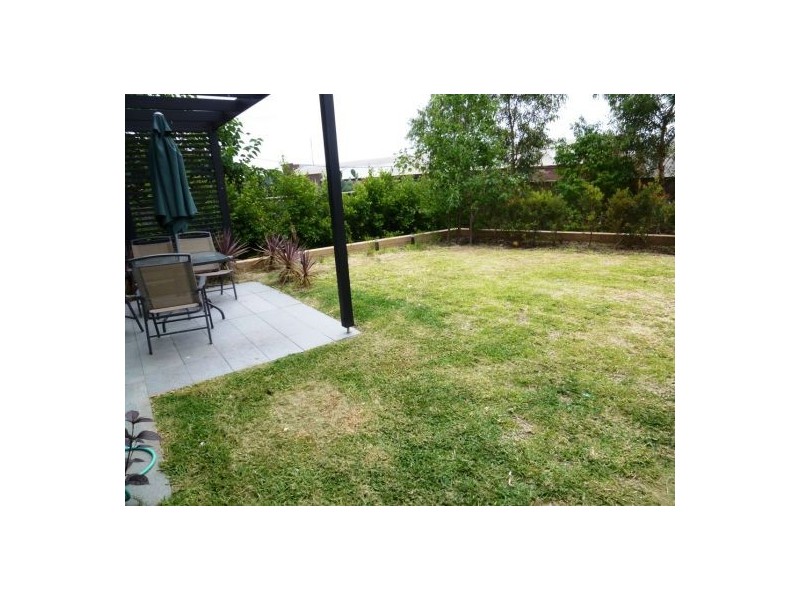 9 Henricks Ave, Newington NSW 2127