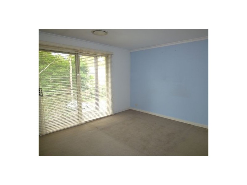8 Elvstrom Avenue, Newington NSW 2127
