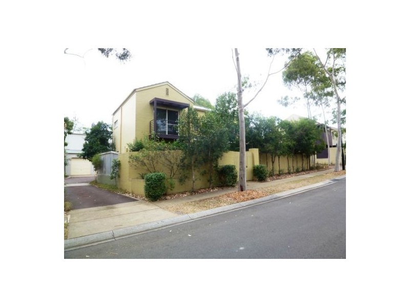 8 Elvstrom Avenue, Newington NSW 2127