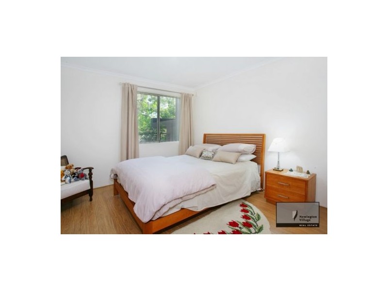 2/9 Mockridge Avenue, Newington NSW 2127