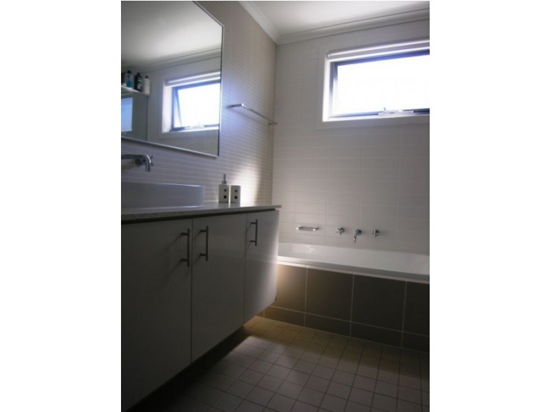 20 Tooth Avenue, Newington NSW 2127