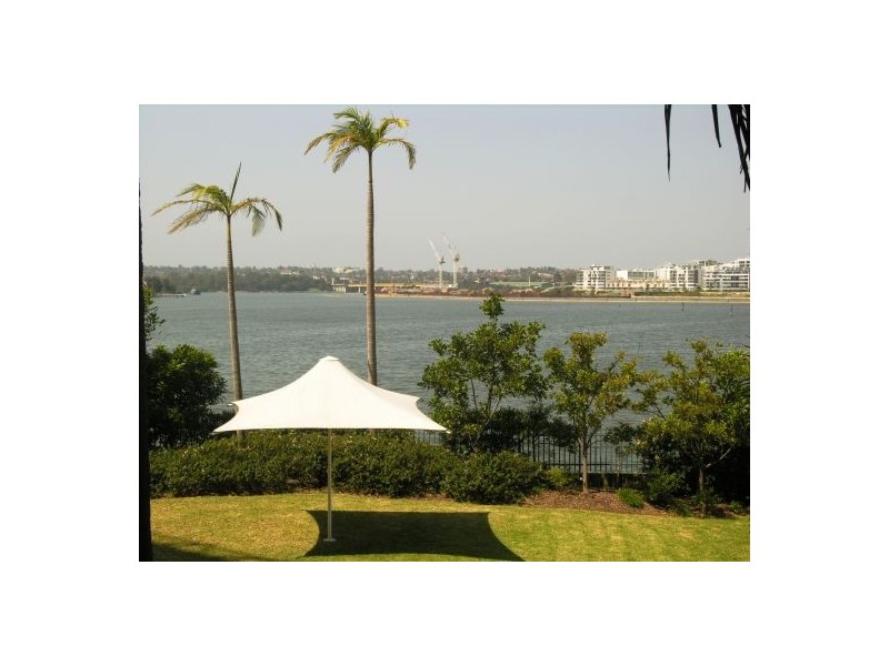 28/27 Bennelong Rd, Wentworth Point NSW 2127