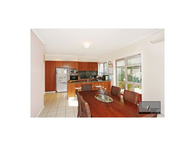 16 Wing Parade, Newington NSW 2127