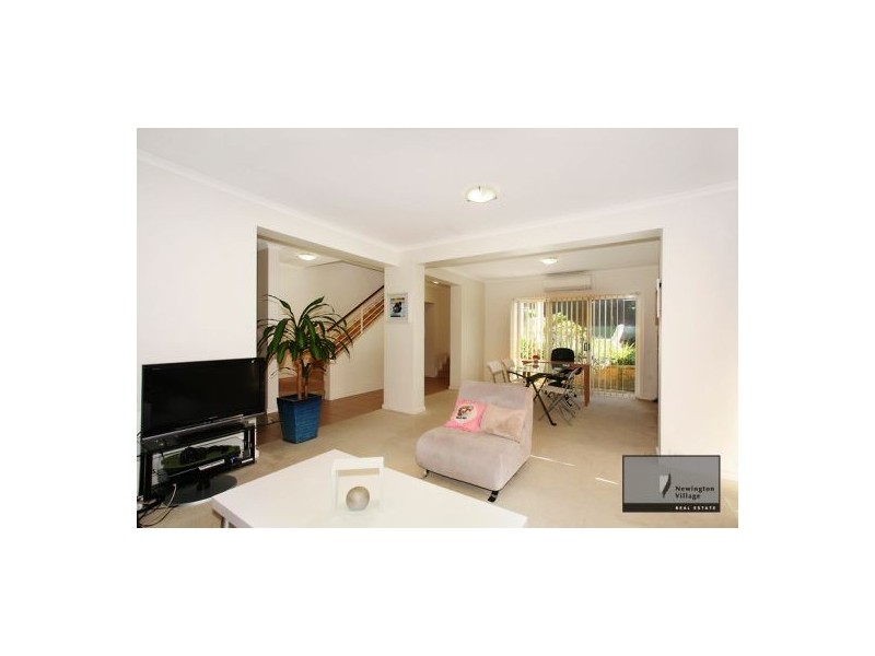 2 Stevenson Avenue, Newington NSW 2127