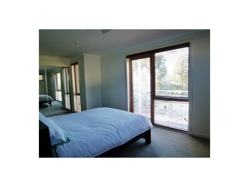 11 Ottey Avenue, Newington NSW 2127